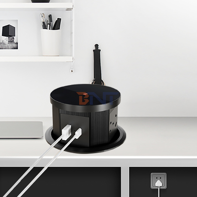 High Quality Waterproof Power Socket Strip Extension UK Standard Plug Socket IP44 Tabletop Design for Easy Use